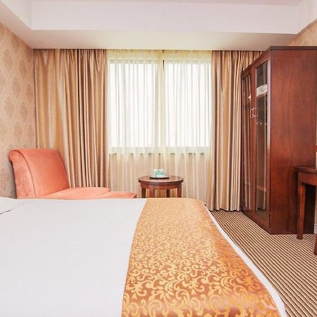 Wenhuayuan Hotel Jiaxing Bagian luar foto